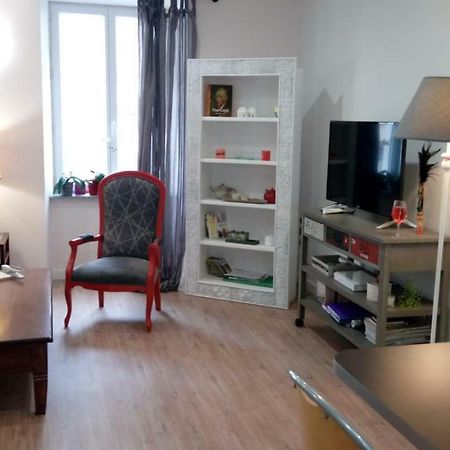 Les Chambres Hautes D'Anastasia Rodez Exteriér fotografie