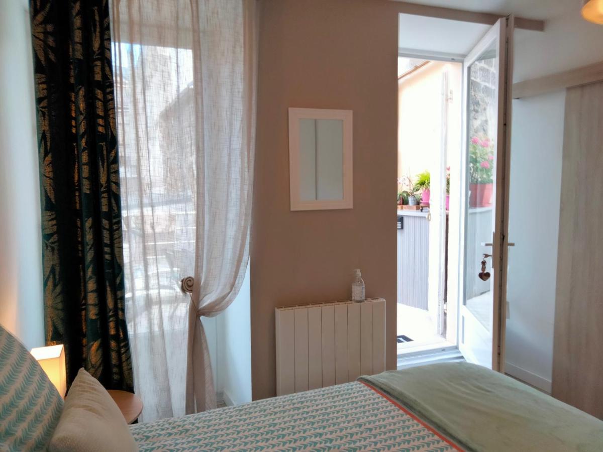 Les Chambres Hautes D'Anastasia Rodez Exteriér fotografie